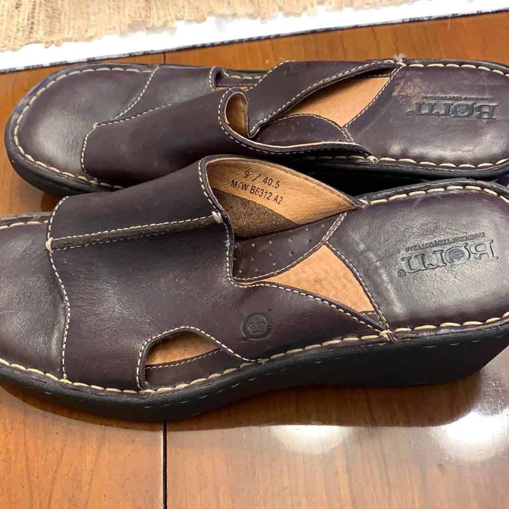 Born Sandals